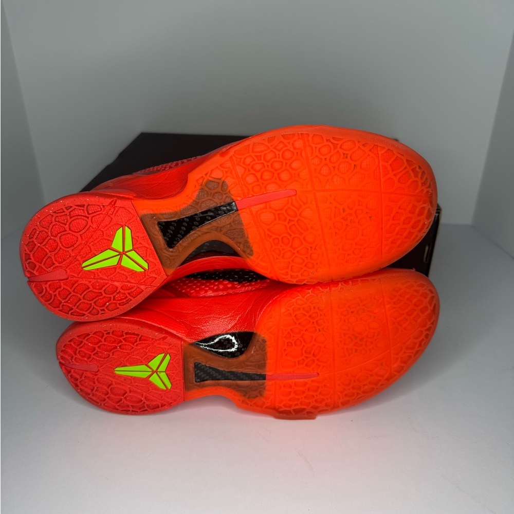 Nike Kobe 6 Protro Reverse Grinch 9m - image 5